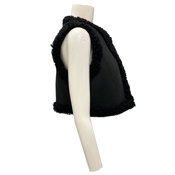 RALPH LAUREN COLLECTION BLACK CROPPED LAMB SHEARLING VEST - Picture 2 of 6